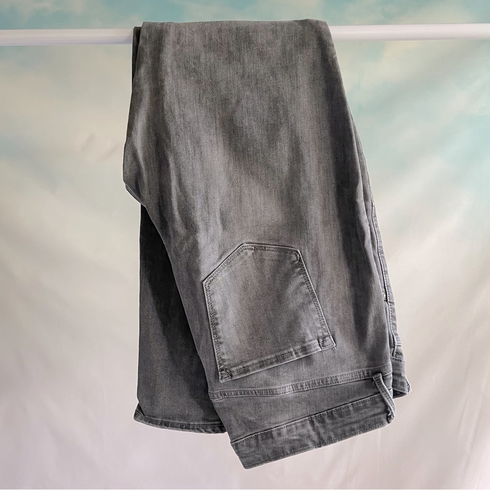 Old Navy Mid-Rise Rockstar Skinny Jean Gray Wash